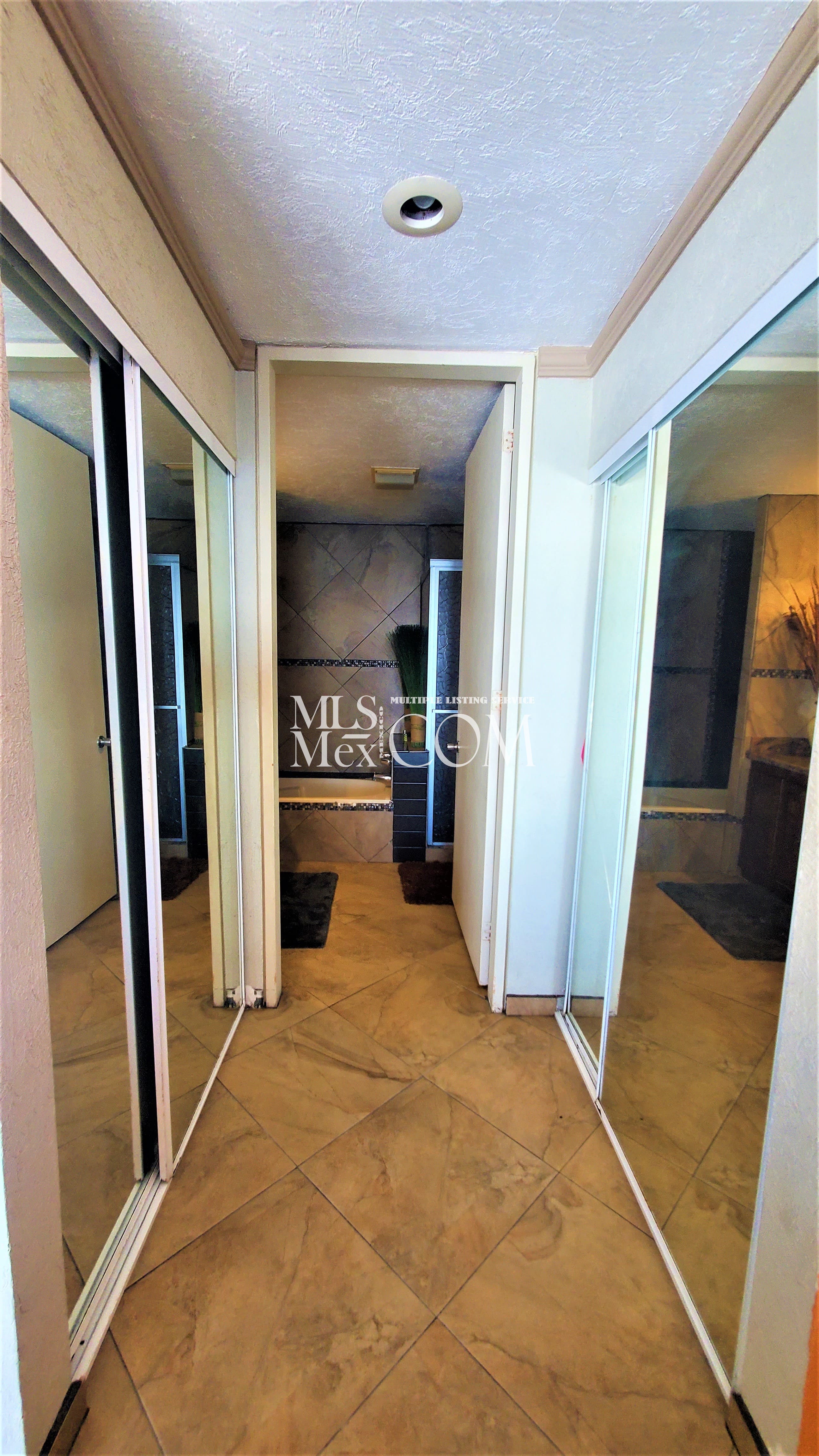 Turnkey Oceanfront Condo in Rosarito – Fully Furnished with Spectacular Views Corona del Mar Rosarito