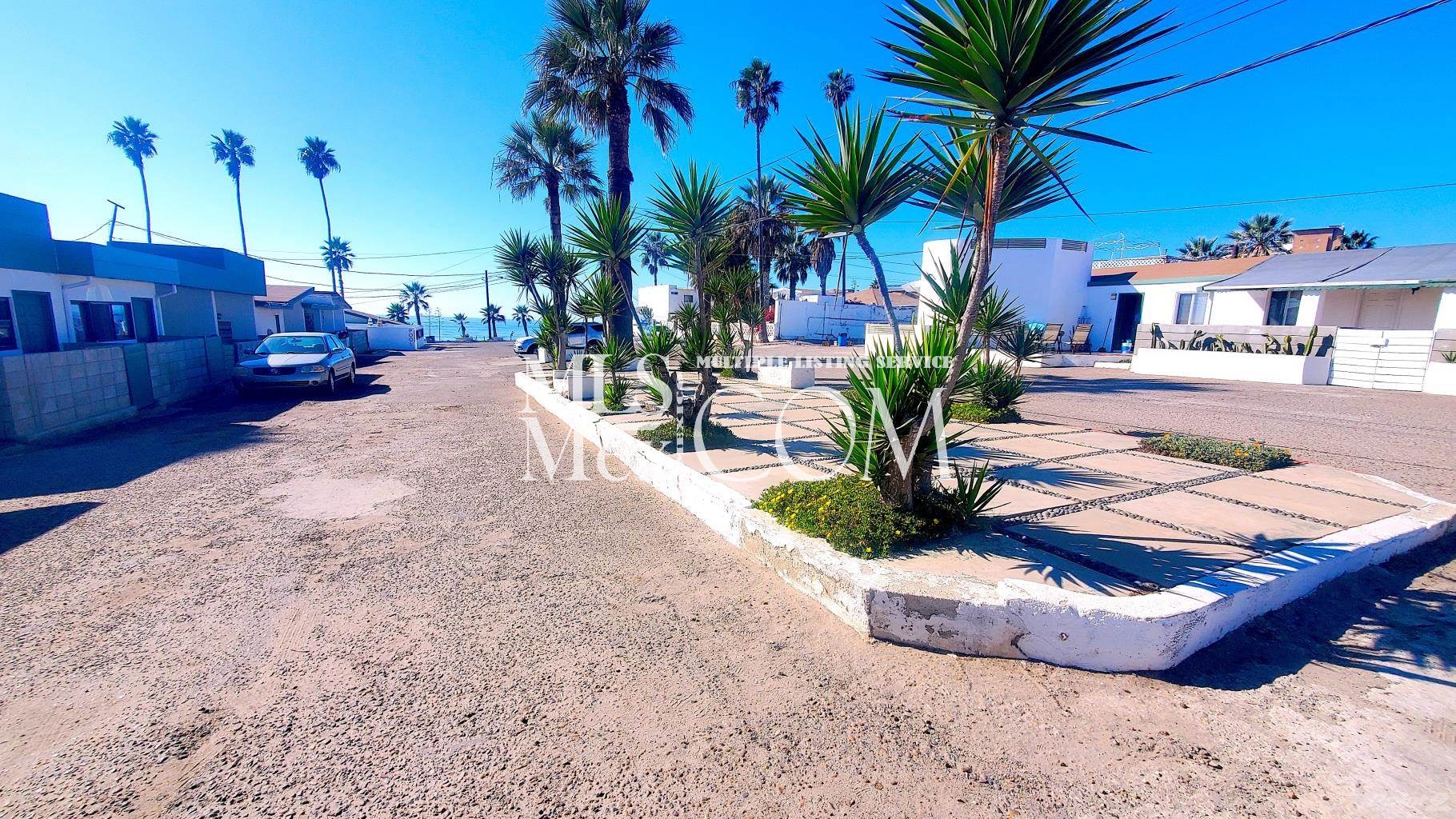 El Paraiso Carretera Lib Tijuana-Ensenada km 28.5