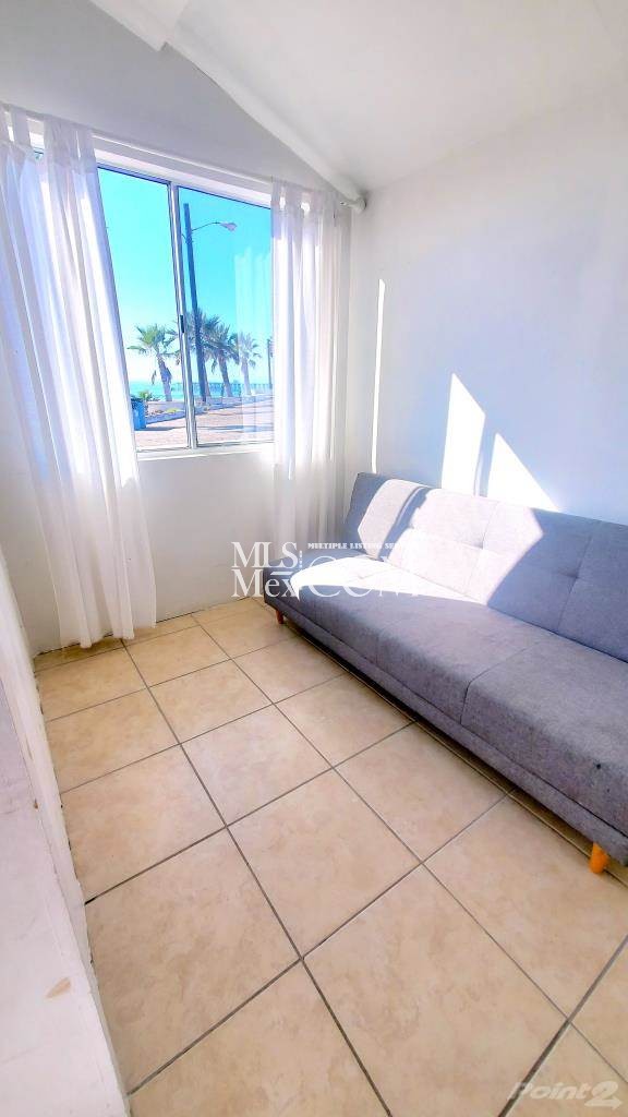 El Paraiso Carretera Lib Tijuana-Ensenada km 28.5