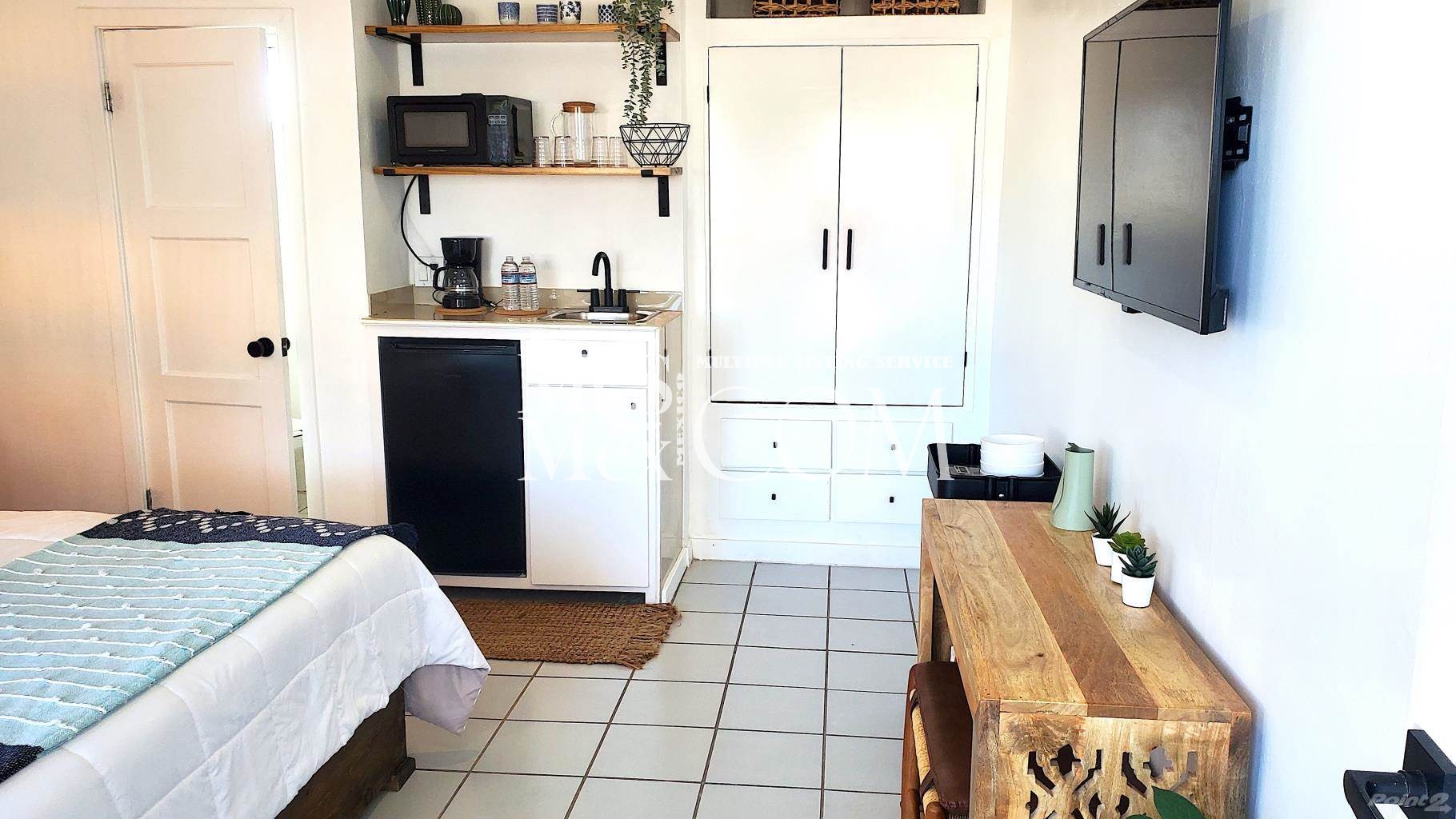 El Paraiso Carretera Lib Tijuana-Ensenada km 28.5