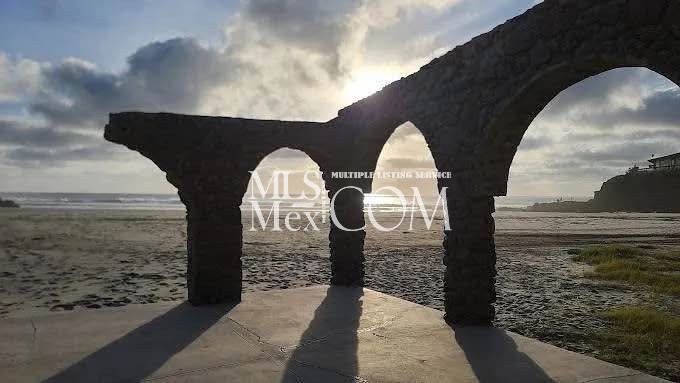 🌊 Luxury Oceanfront 2BR Condo in La Jolla Excellence Rosarito | Furnished | Beach Access | 30 Min to US Border  ⸻