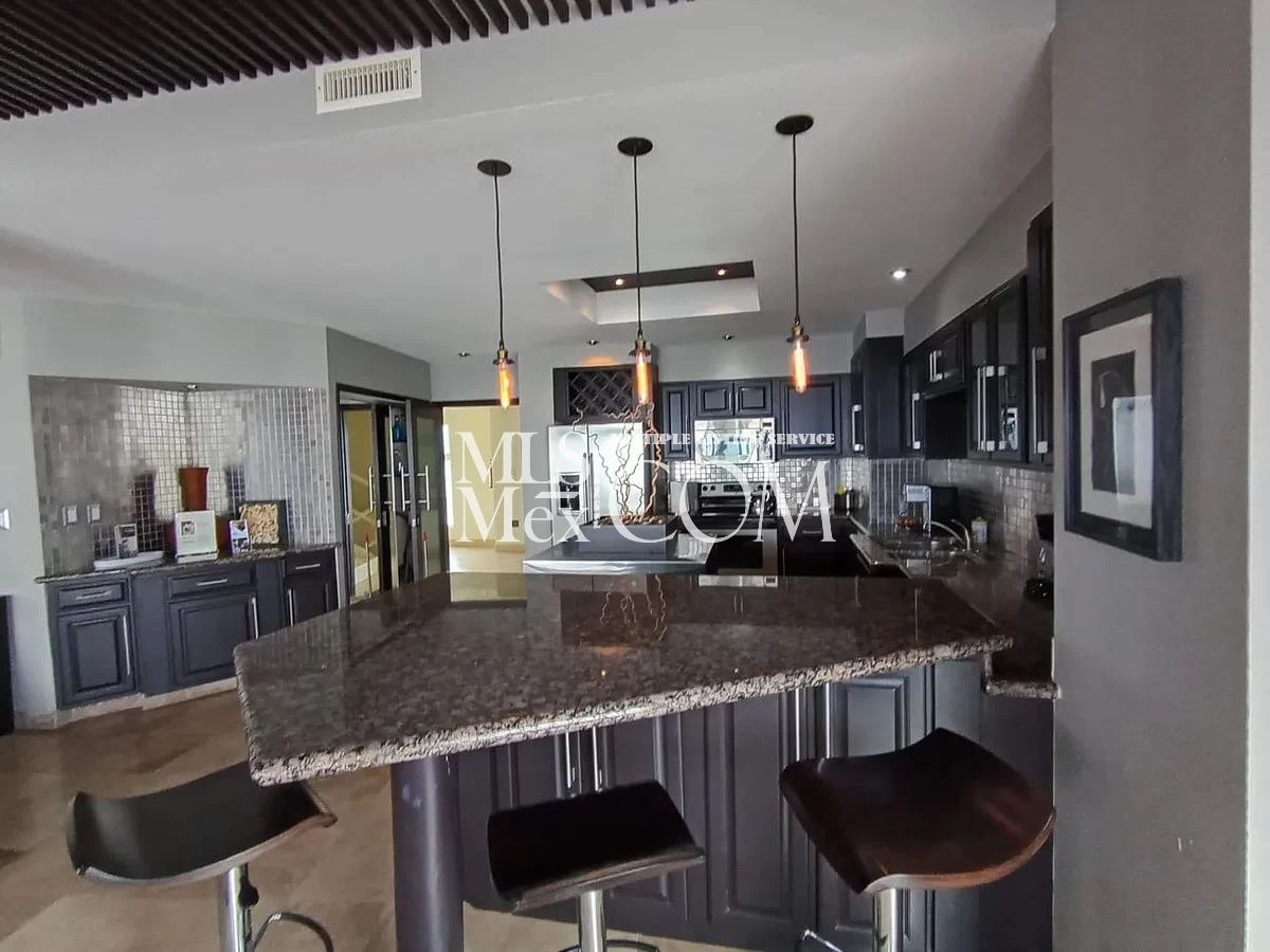 🌊 Oceanfront 2BR Condo in Las Palmas Popotla Rosarito | Pools, Gym & Beach Access | 30 Min to US Border  ⸻