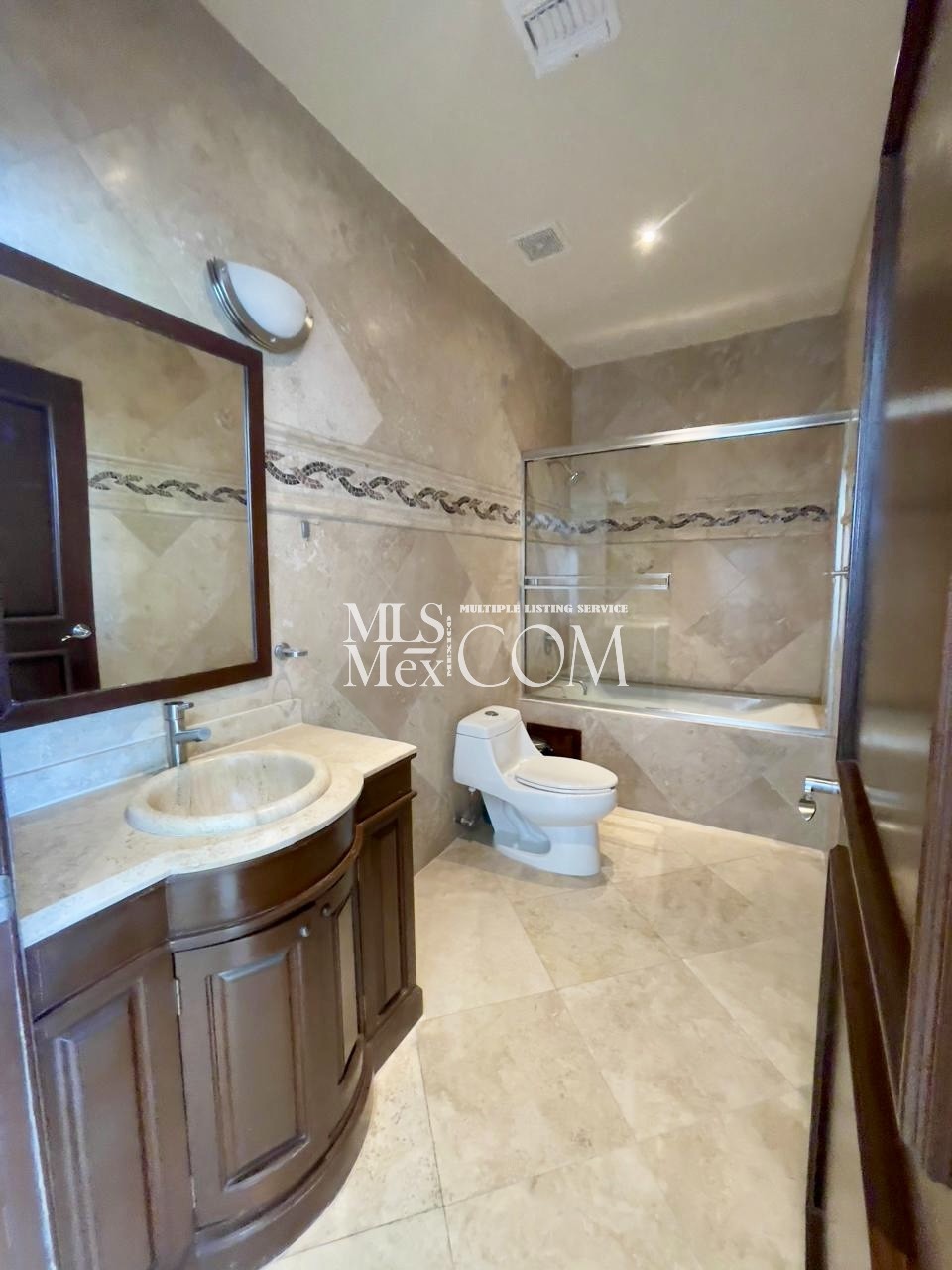 Oceanfront Condo for Rent in Las Olas Grand Rosarito | Unit 1001 | 2BR Luxury | 10th Floor Views