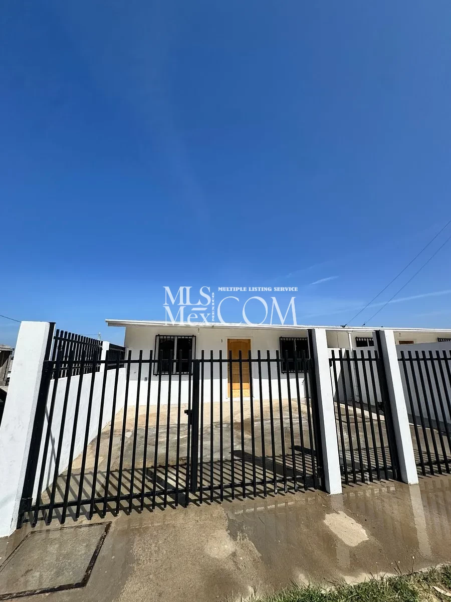 🏡 2BR Apartment for Rent in Col. Constitución, Rosarito – Ground Floor – $600 USD