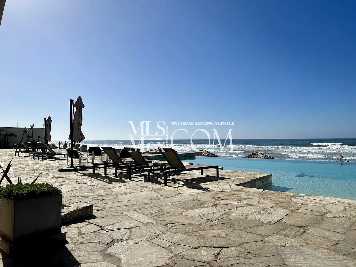 Luxury Oceanfront Condo for Rent in Rosarito, Baja California | 3 🛏️ | Beachfront | Resort Amenities | Near San Diego