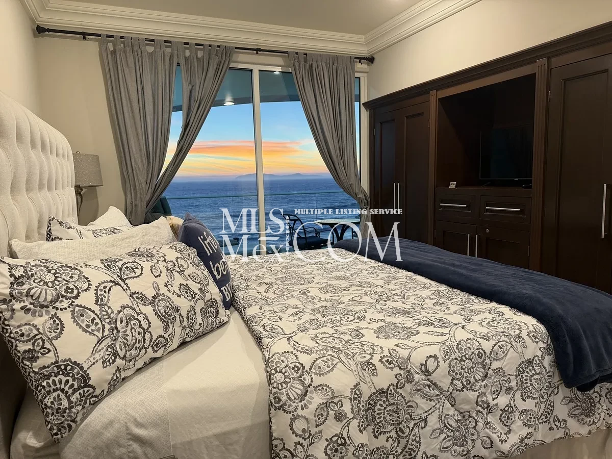 Luxury Oceanfront Condo for Rent in Rosarito, Baja California | 3 🛏️ | Beachfront | Resort Amenities | Near San Diego