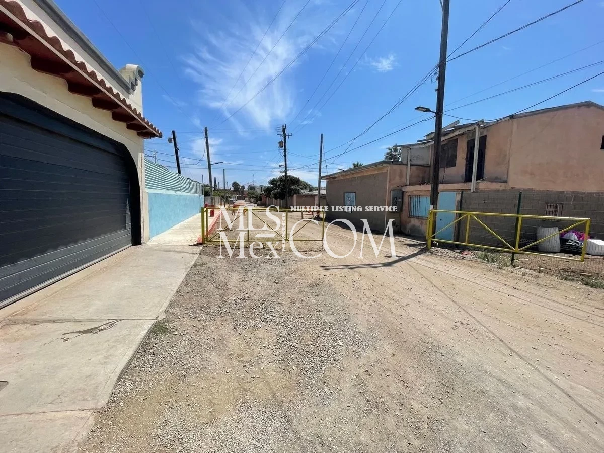 Ocean View Apartment for Rent in Rosarito, Baja California | 🛏️ 2 Bed | Walk to Beach | Near US Border