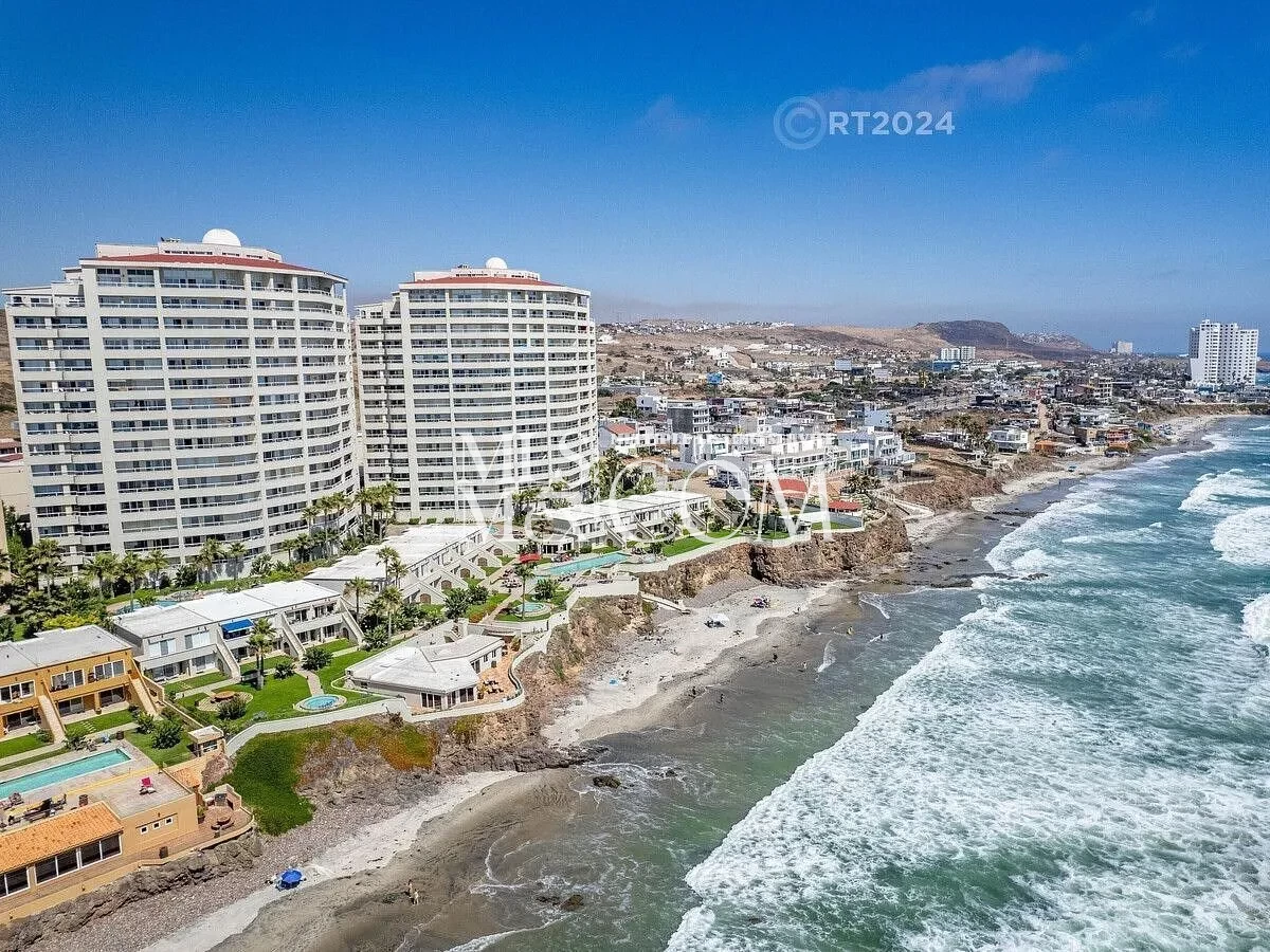 Luxury Oceanfront Condo for Rent in La Jolla del Mar, Rosarito | 🛏️ 3 Bedrooms | Resort Amenities | Near San Diego Bord