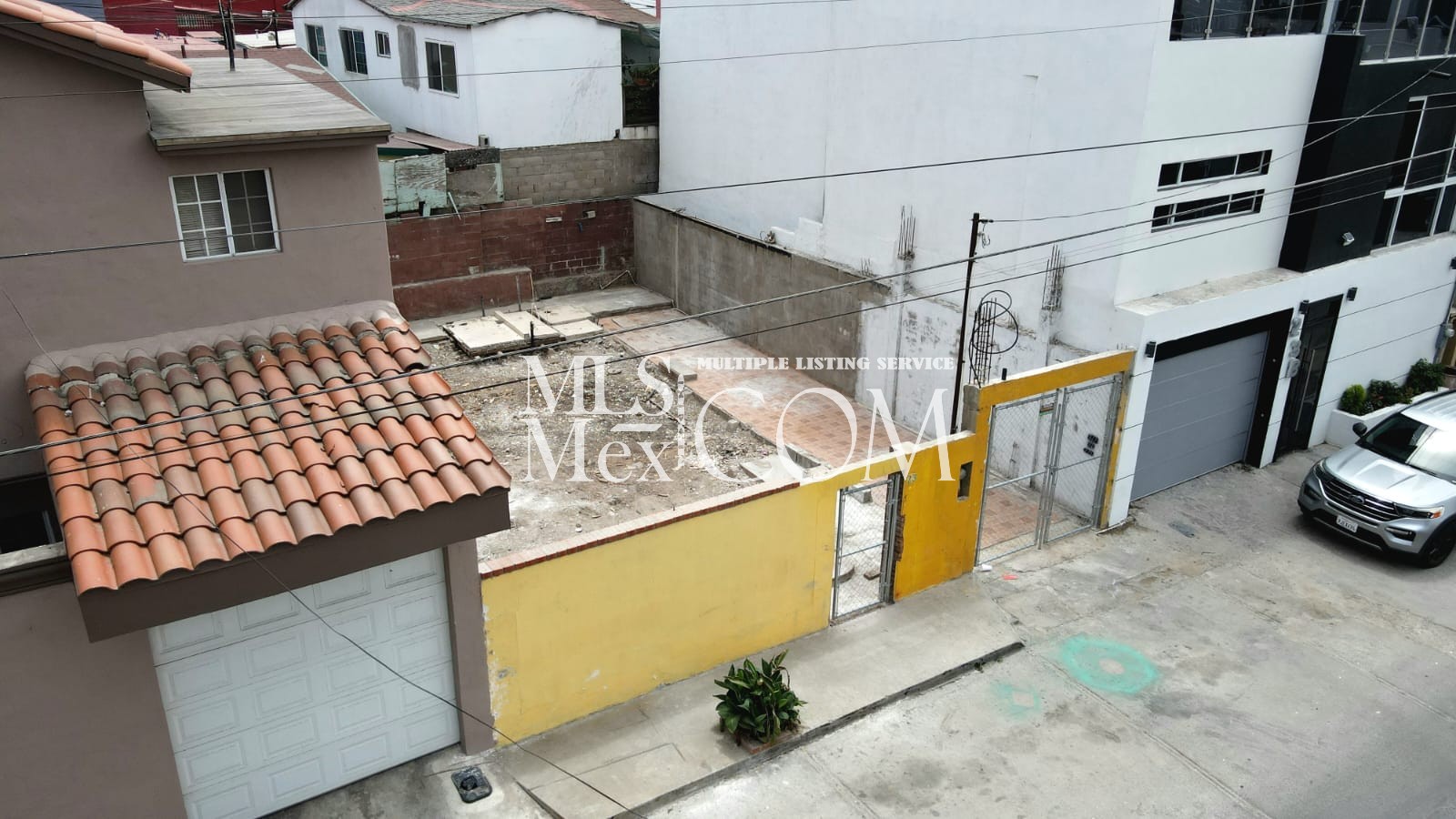 🏡 150 m² Lot for Sale in La Fuente 23 | Downtown Rosarito | Walk to the Beach | Near U.S. Border