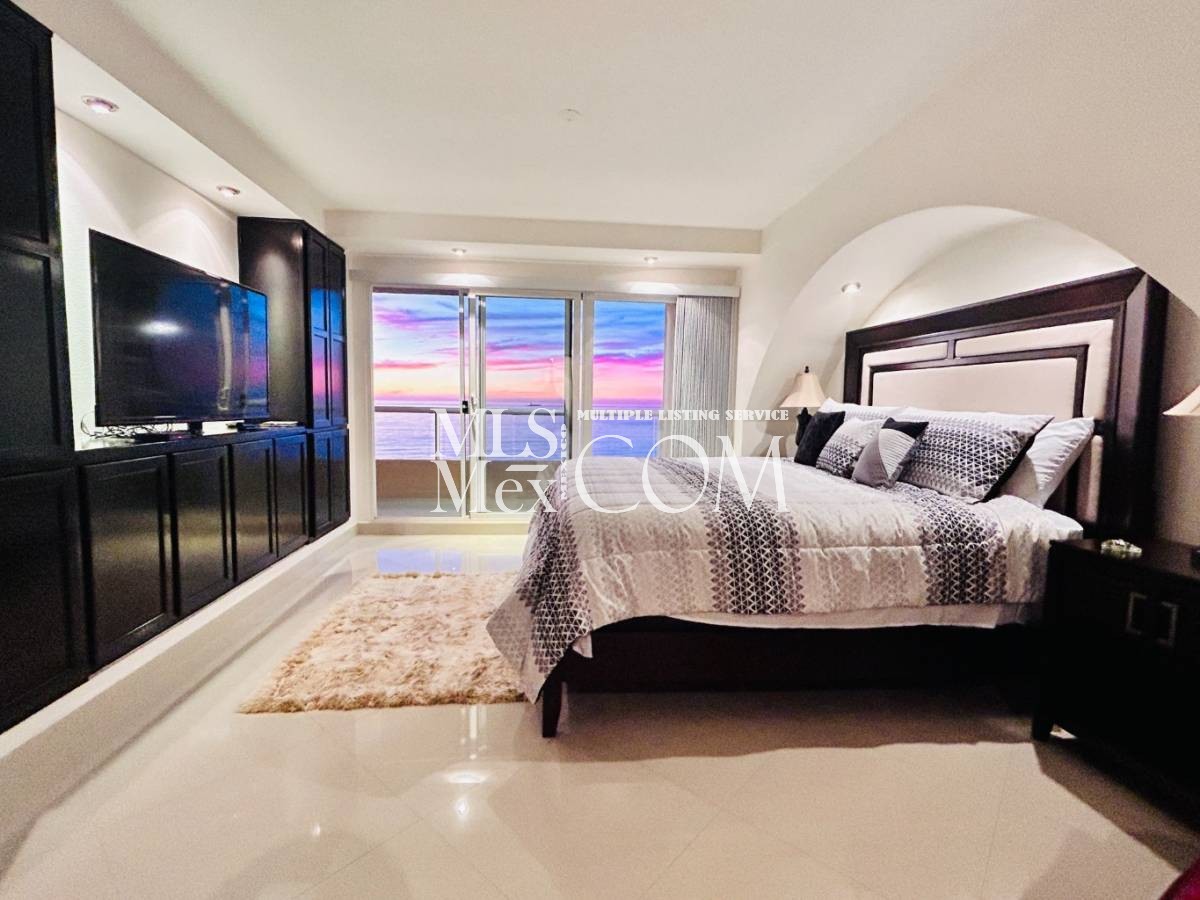 Oceanfront 2BR Condo for Rent | La Jolla Real Rosarito