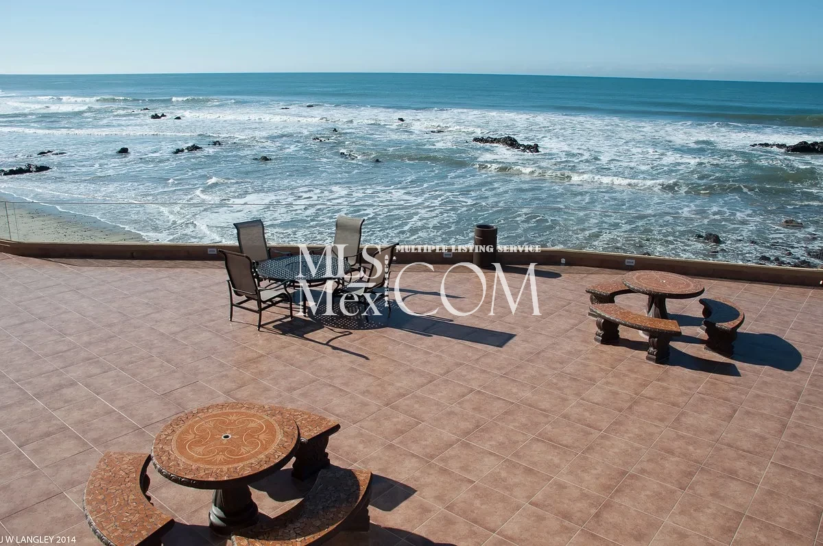 2BR 1,500ft Condo in Rosarito | Gated Community | 30 Min to US Border