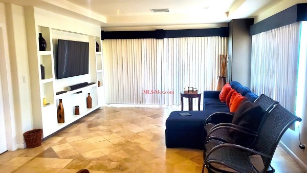 Riviera, René Ortiz C. No. 106-301, Centro, Baja California