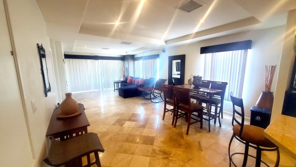 Riviera, René Ortiz C. No. 106-301, Centro, Baja California