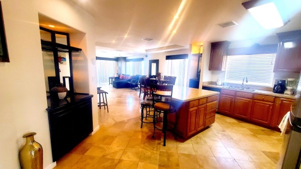 Riviera, René Ortiz C. No. 106-301, Centro, Baja California