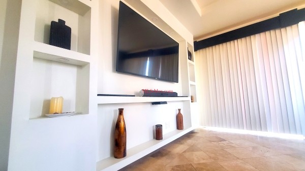 Riviera, René Ortiz C. No. 106-301, Centro, Baja California