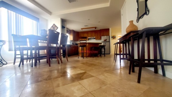 Riviera, René Ortiz C. No. 106-301, Centro, Baja California