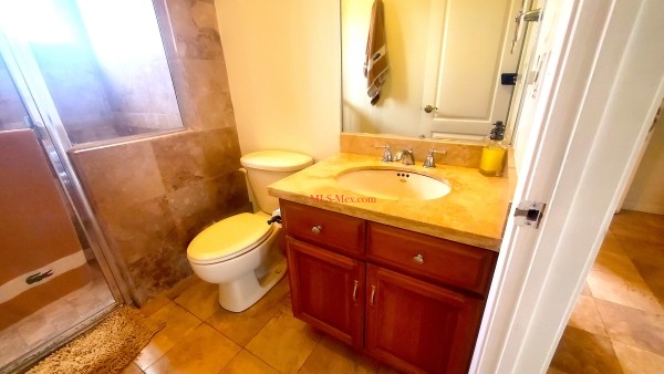 Riviera, René Ortiz C. No. 106-301, Centro, Baja California